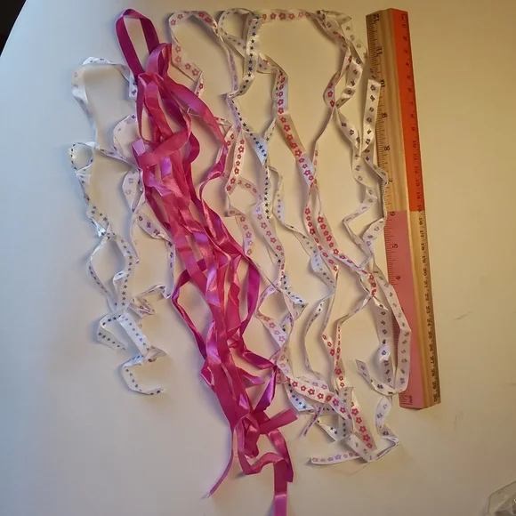 3/$15 Hair Ribbons - Picture 4 of 5